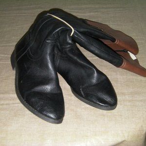 Size 9 Black Boots with Brown Top